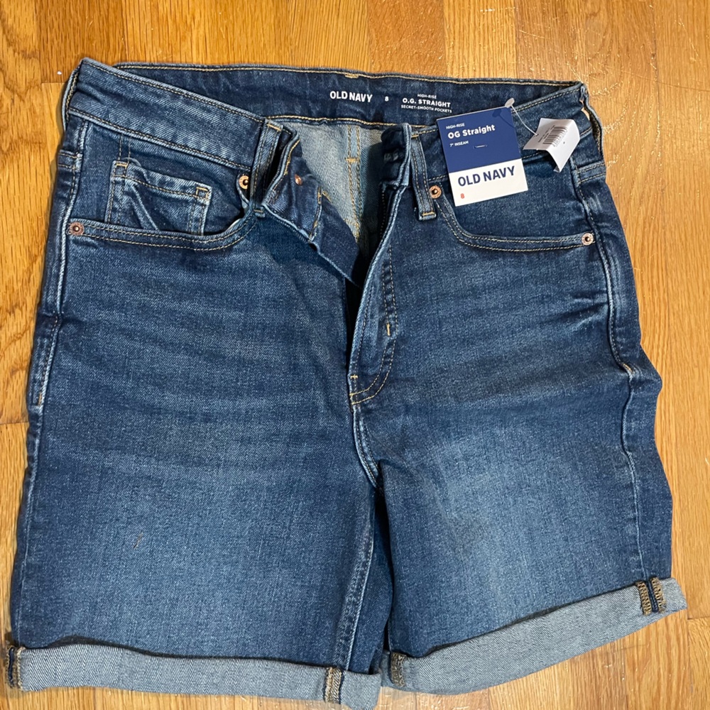 High rise 7” Jean shorts